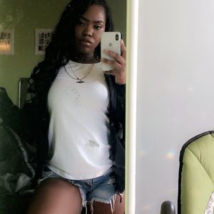 Meet your Posher, Kaneisha